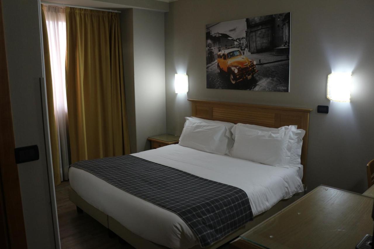 Hotel Garibaldi Vercelli